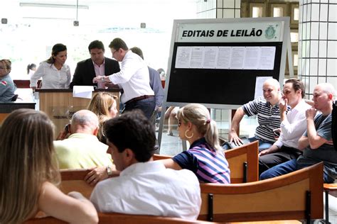 No maior leilão judicial da história do Brasil, massa falida do 